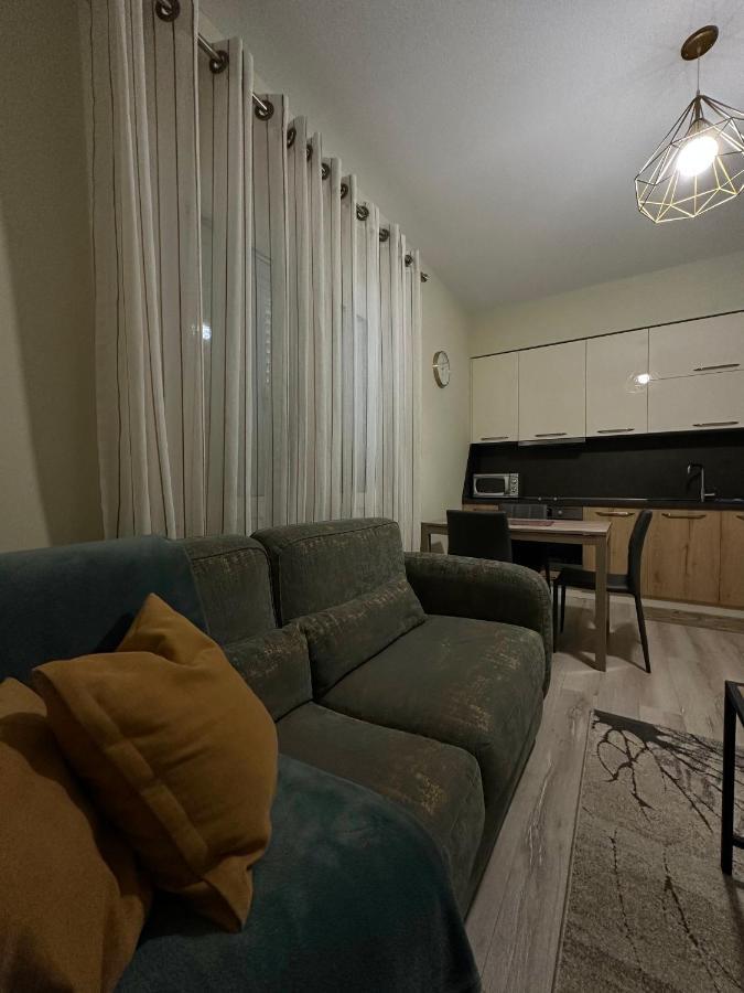 טיראנה Brilant Apartament מראה חיצוני תמונה
